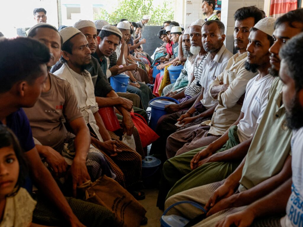 2025 04 04t140323z 85075423 rc2jddagcr2s rtrmadp 3 bangladesh rohingya myanmar 1743781539.jpg