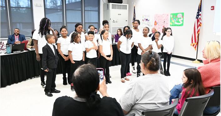 The Warren RecordStudents perform for Board of EducationThe Mariam Boyd Elementary School Chorus, under the direction of Music Teacher Develle Pierce, performs “Lean on Me” by Bill Withers during….1 hour ago 67f825e6956a8.image .jpg
