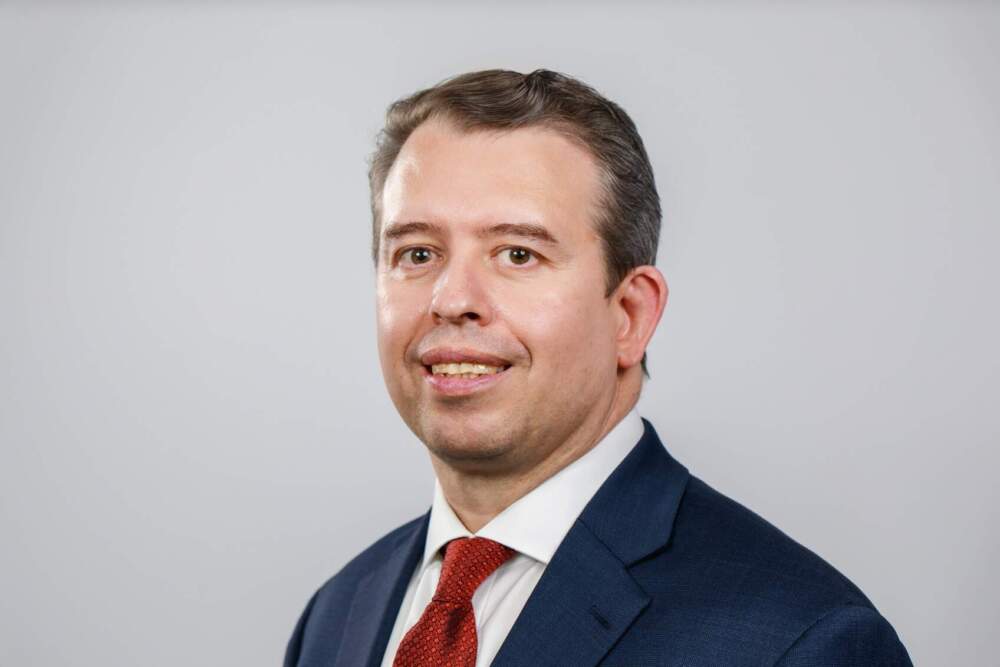 Chicago superintendent Pedro Martinez chosen as next Mass. education commissioner Pedro martinez 1000x667.jpg