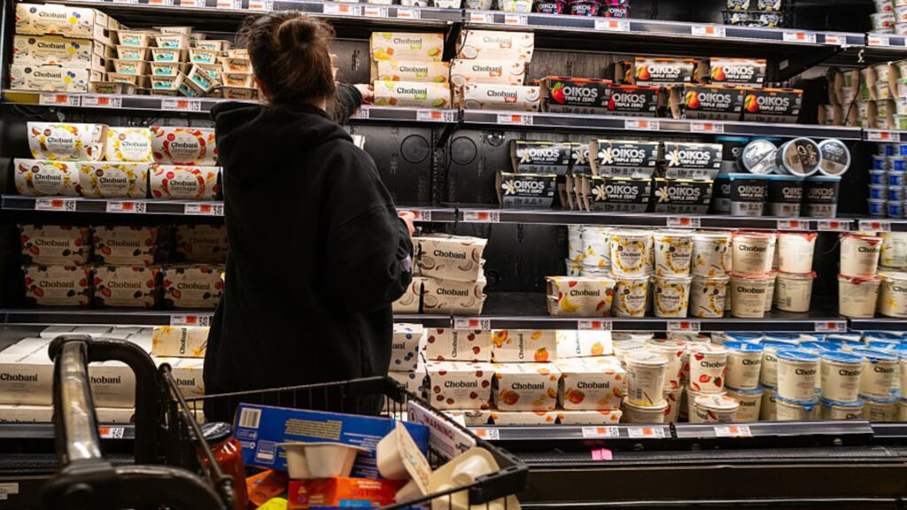 108145043 1747413867206 108145043 1747170035042 gettyimages 2214913490 anotherday38637013 ggtnvsdm.j.jpeg