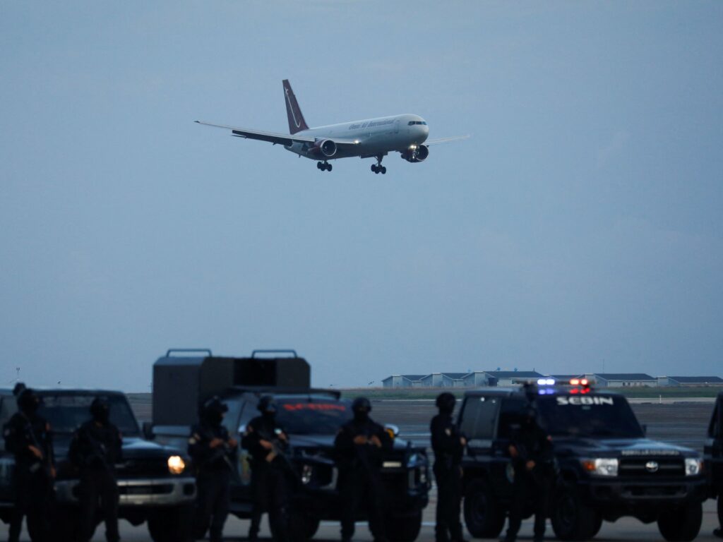 US judge indicates deportations to South Sudan likely violated court order | Donald Trump News 2025 05 09t145846z 1664558091 rc2aeea2nrz8 rtrmadp 3 usa trump migration venezuela flight 1747785224.jpeg