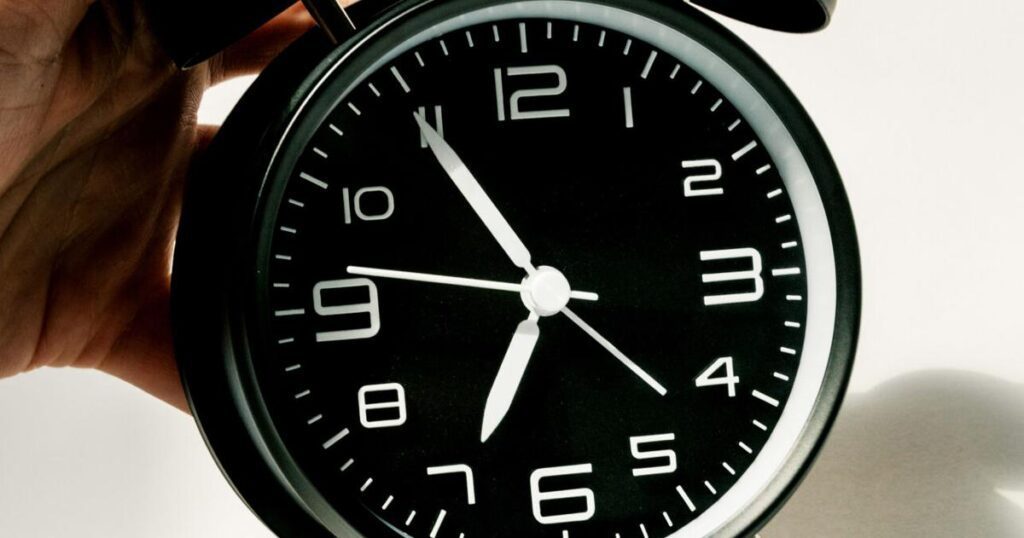 Herald/Review MediaWhat’s the Best Way to Wake Up?Q: I've heard plenty of advice about how to prepare for a good night's sleep, but what about waking up? What's the ideal way to start my….4 hours ago 682e52f2029d7.image .jpg