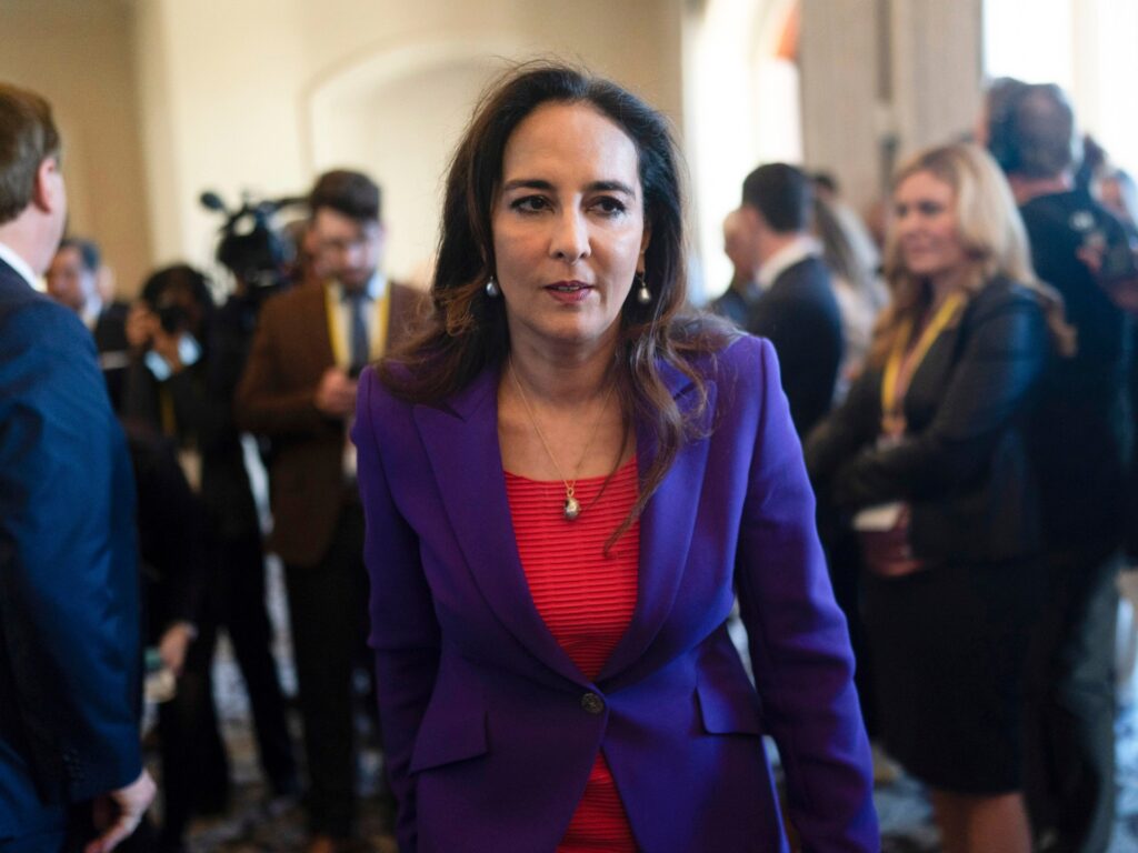 Ap25122775373078 1747869542.jpg