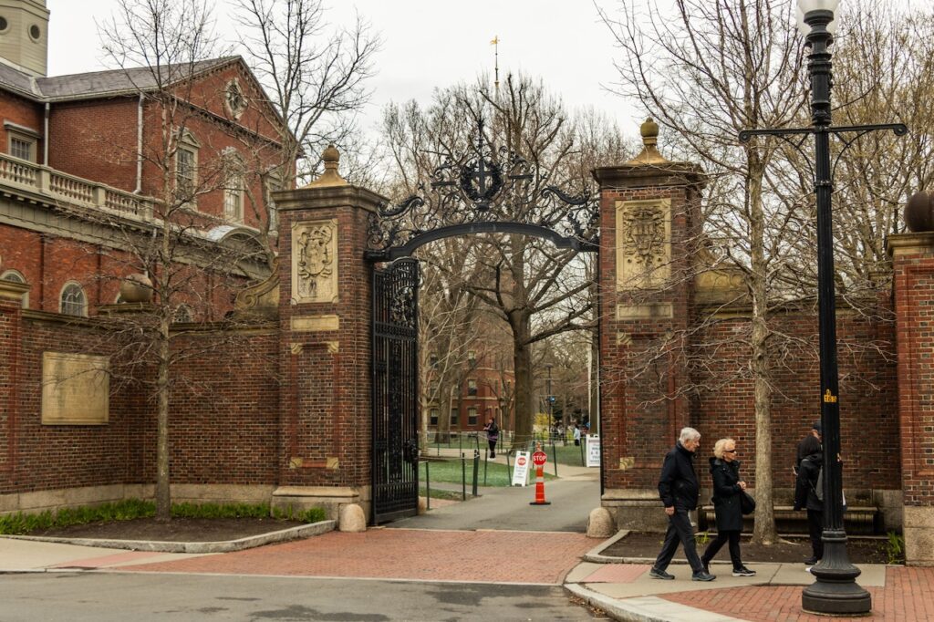 Harvard amends lawsuit against Trump admin following $450 million cut E2sffsr2uzbflfox6kigsllzui.jpg