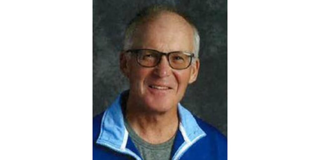 Central Vermont teacher wins ‘Lifechanger Award’ Q3a23aondffs5n5ifvd2m2boey.jpg