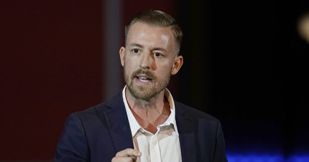 CTV NewsNew standards for Oklahoma high school students promote misinformation about the 2020 electionOklahoma high school students studying U.S. history learn about the Industrial Revolution, women's suffrage and America's expanding role in….6 hours ago Qx3mhvbskg6djw3f2izisatmy4.jpg