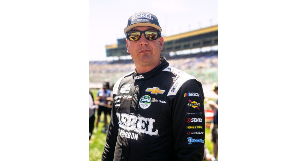 Starkist kyle busch.jpg