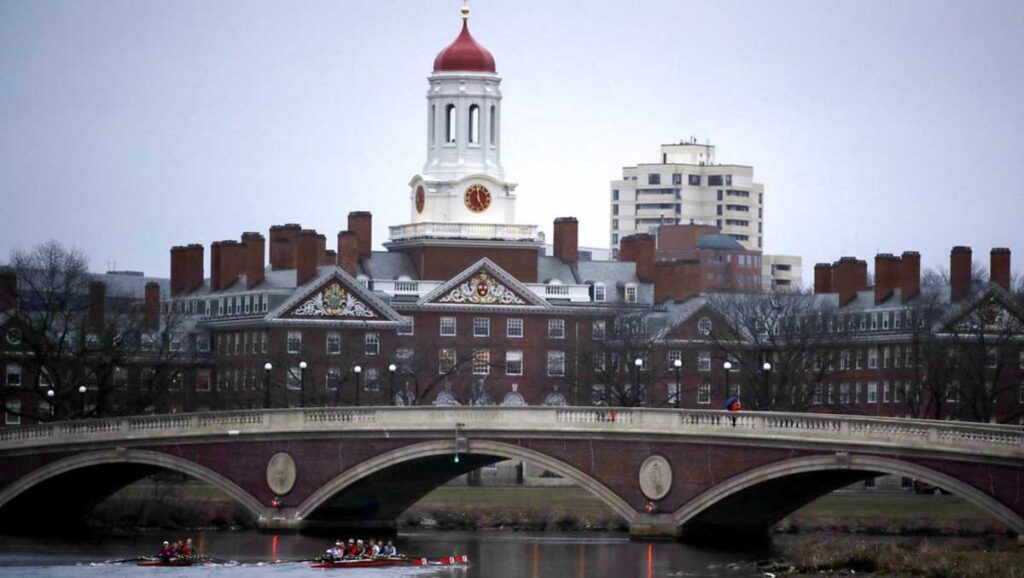 Harvard president responds to ultimatum from Trump administration Harvard university generic ap 1539546542.jpg