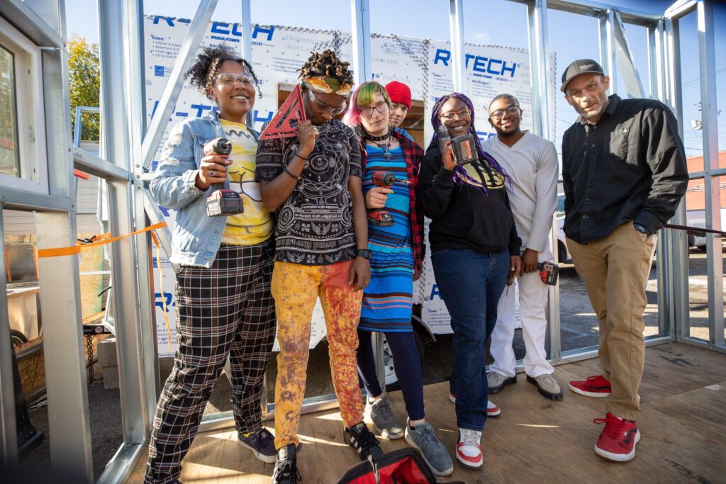 1750869637 4 solvingsac neighborhoodarts stockton boulevard scaled.jpg