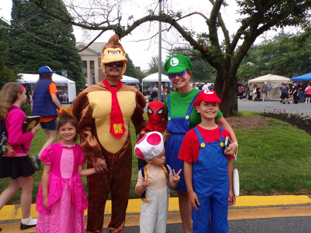 Bay to Bay NewsPop culture lovers unite at Dover Con 2025DOVER — This year, Dover Con celebrated its 11th year, offering a place for pop culture lovers of all ages to unite. Dover Con took place on….1 day ago 20250614 160213 c9c cn dover20con208.jpg