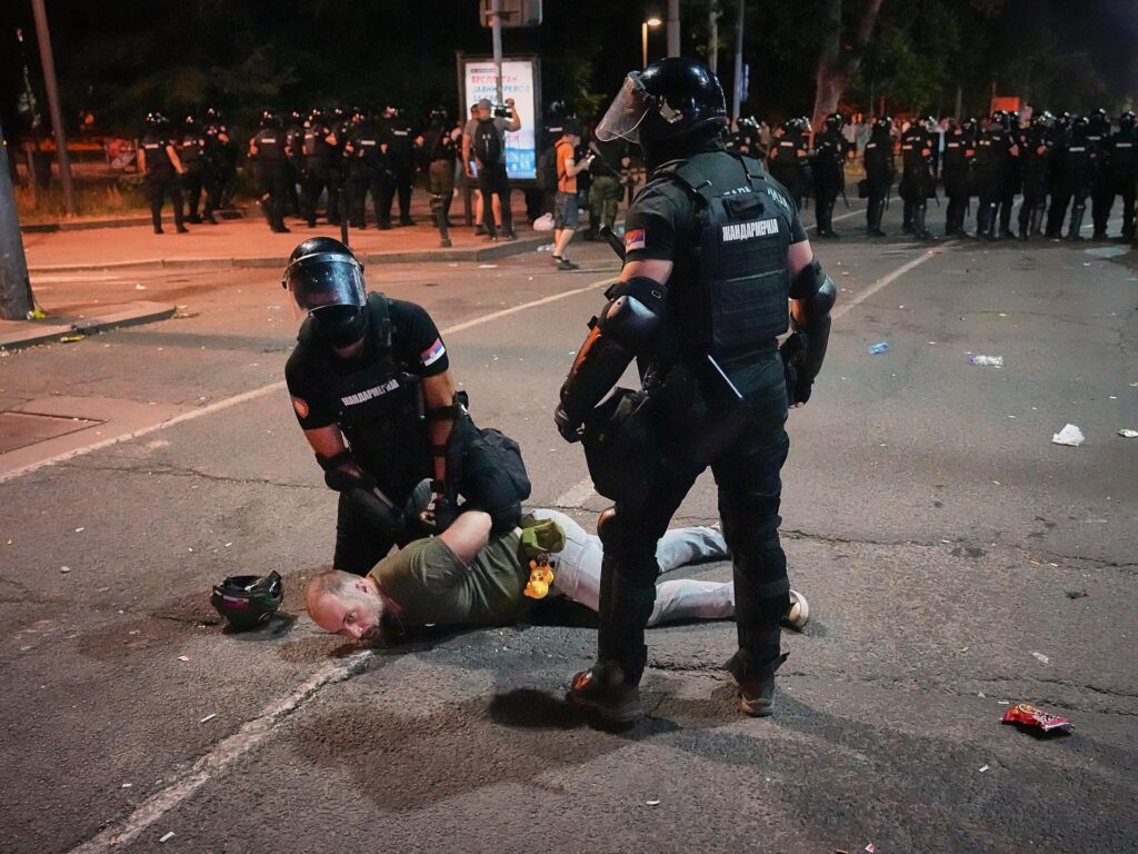 Ap25179793115158 1751214373.jpg