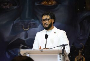 Embrace Honors Juneteenth event celebrates Black freedom, culture and leadership – The Bay State Banner Embrace honors 3w4a4257 300x205.jpg