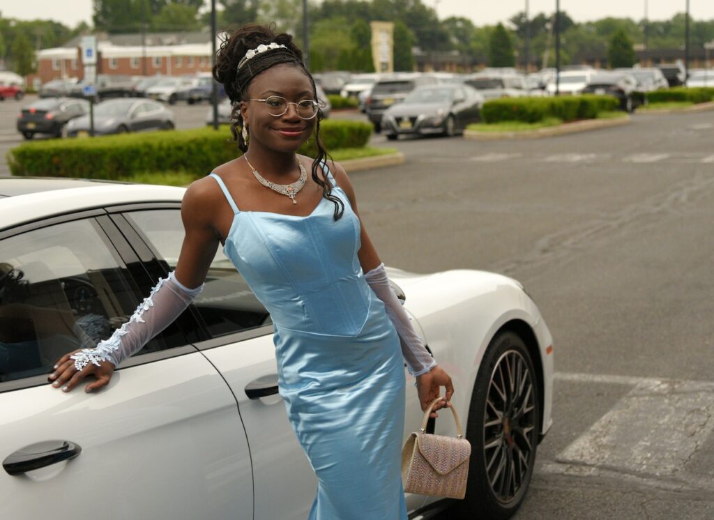 Monroe Township High School Prom 2025 (85 PHOTOS) Mgmujv3t4razfi37h6nusqmqkq.jpg