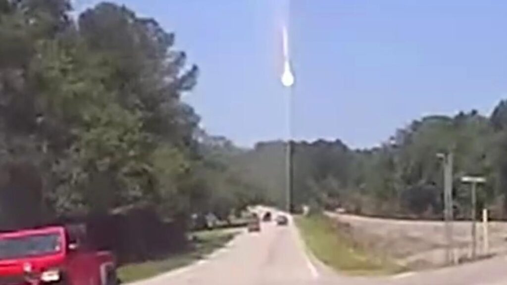 Meteor seen from South Carolina skies may have damaged home in Georgia F63abb09 2de0 4757 b683 4bdc5dd38d75 1140x641.jpg