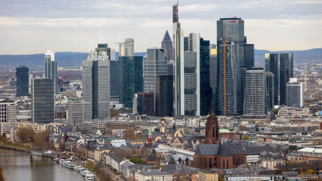 108074564 1733935197354 gettyimages 2186490766 germany schnabel.jpeg