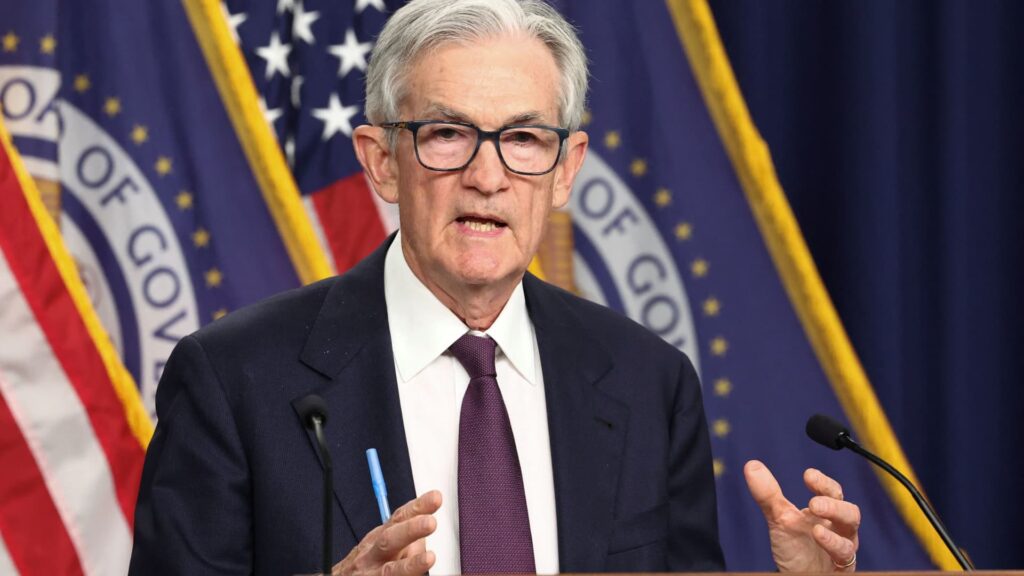 108142433 17466438642025 05 07t184815z 1800377571 rc26deaiugq4 rtrmadp 0 usa economy fed.jpeg