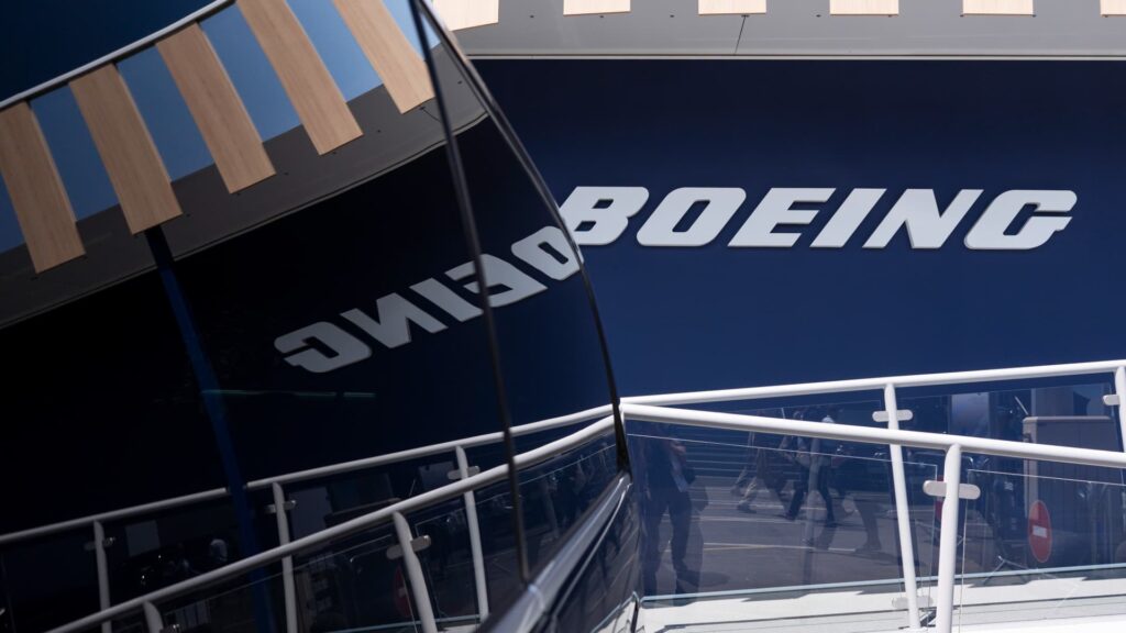 108176670 1753386630760 gettyimages 2220040517 france pas25.jpeg