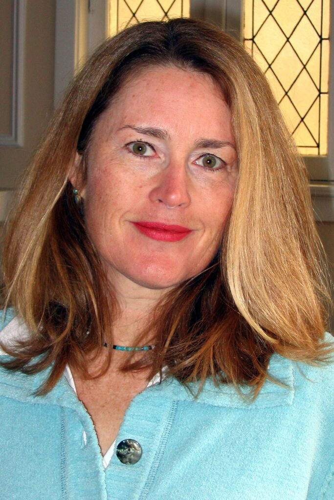 DVIDS – News – Author Explains Culture for Fellow Military Brats 1751668263 1000w q95.jpg