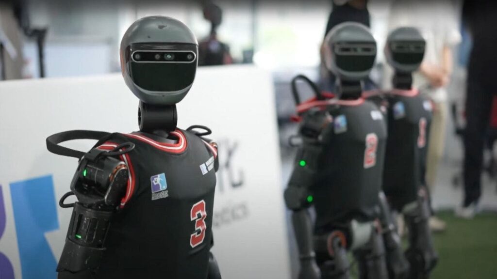 3 autonomous humanoid robot soccer debuts in china.jpg