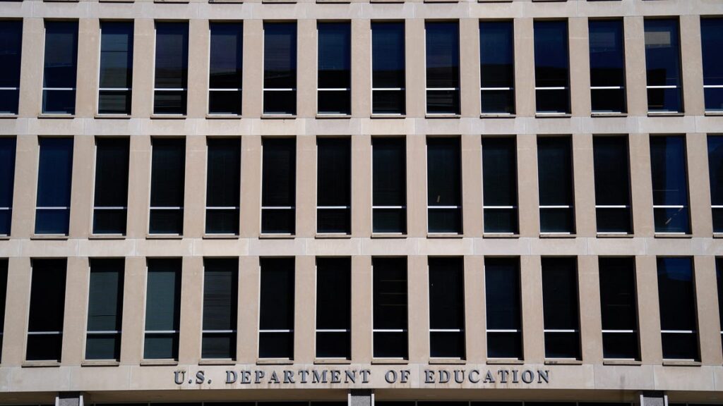 85205795007 20250321 t 162835 z 1664163243 rc 2 rhda 2 fo 3 t rtrmadp 3 usatrumpeducation.jpg