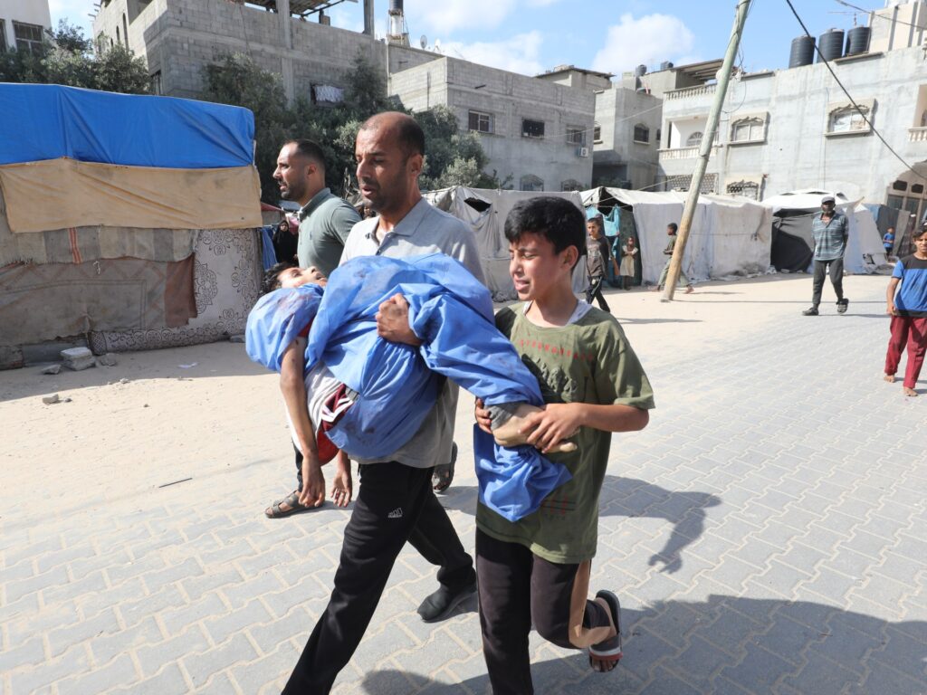 Aa 20250713 38546529 38546522 israel attacks water refill point in new camp area 10 dead 17 injured.jpeg