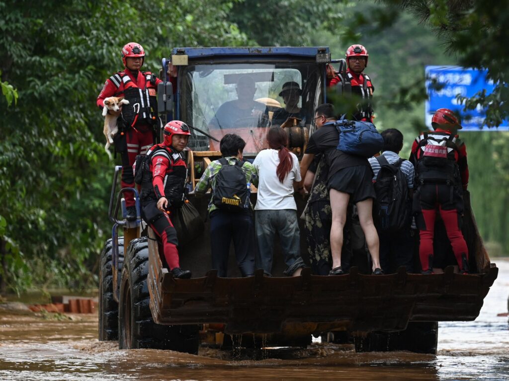 Afp 20250728 682n2g3 v1 highres chinaenvironmentweatherfloods 1753773189.jpg