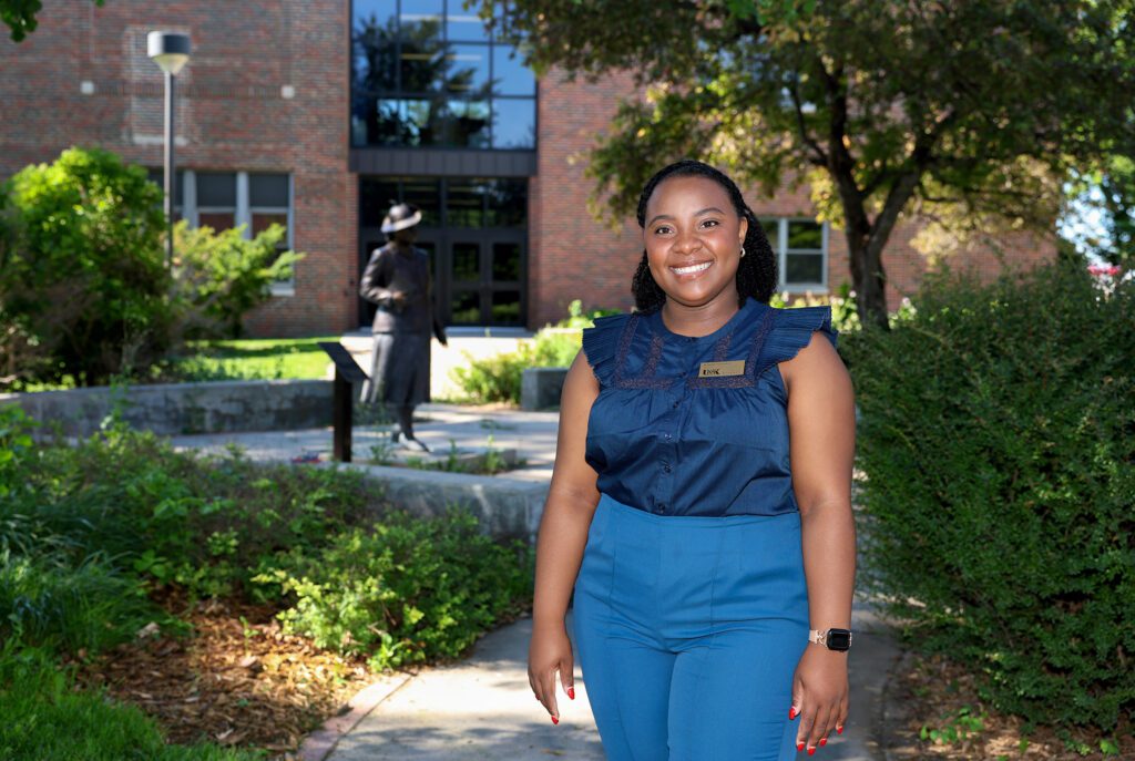 Jennifer Gwasira shares passion for travel and culture through UNK study abroad program – UNK NEWS Jennifer gwasira 1.jpg