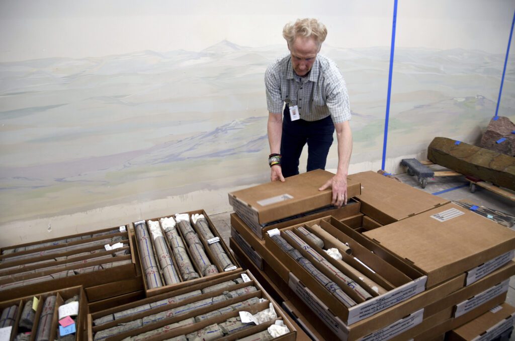 A Denver dino museum makes a find deep under own parking lot. Like ‘a hole in one from the moon.’ A denver dino museum m.jpg