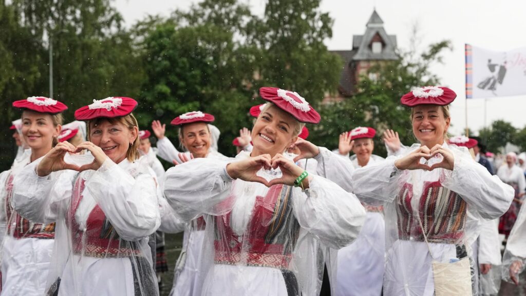 Wirestory 35fc3147b2edb44305efc3b12435c8b9 16x9.jpg