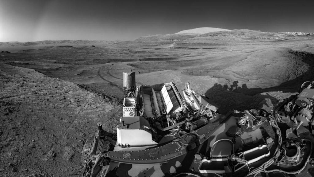 NASA explains how it keeps the Curiosity rover running, 13 years later 16fcdc90 72b6 11f0 bff6 bfb217da72e0.jpeg