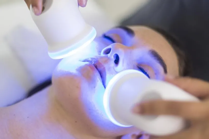 El Mundo America'Cupping': the risks of this pseudotherapy that Health warns aboutThe list of supposed benefits of cupping therapy or therapy with suction cups is endless. A simple internet search reveals all kinds of….13 hours ago 17556906180664.jpg