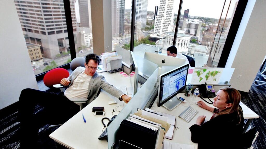 How Experts Suggest You Adjust To The New Era Of Work 1f9506d4608bc607fb7d5be6c2e631e6.jpeg