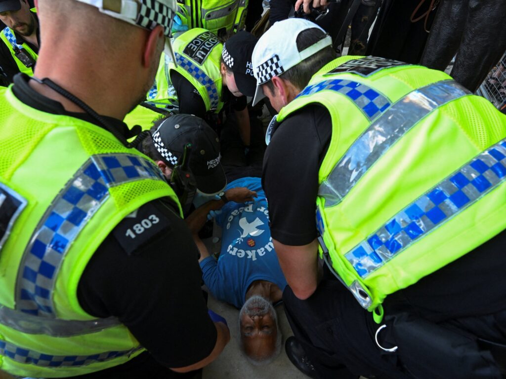 2025 08 09t143130z 1763286587 rc2q3gah551l rtrmadp 3 israel palestinians britain palestine action pr.jpeg