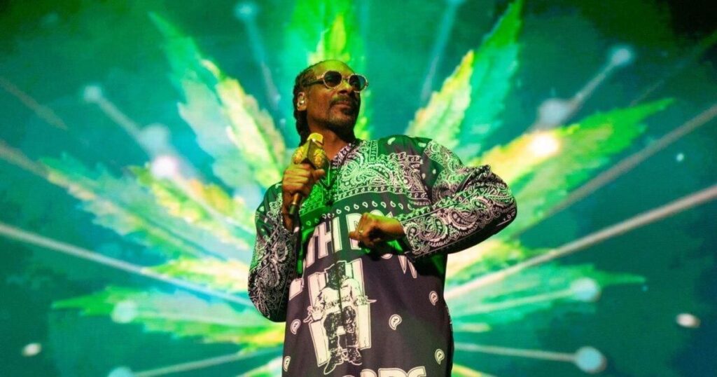 10 pop culture moments that destigmatized weed | News 68921e2424ac3.image .jpg