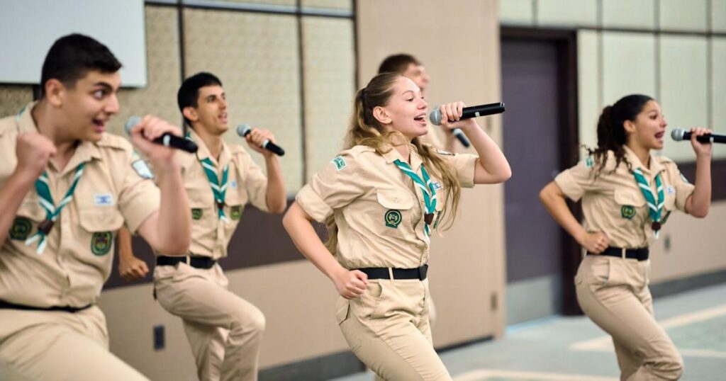 689ca2cb1d27d.image .jpg