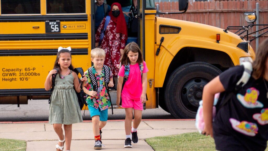 74721270007 school 33.jpg