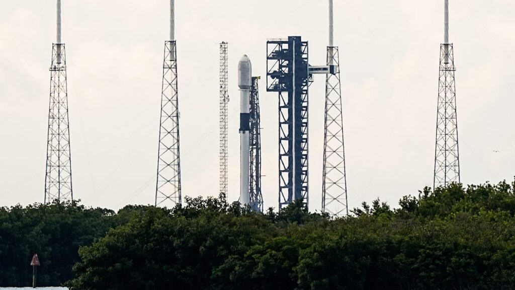 Scrub! SpaceX calls off Aug. 9 Amazon satellite launch try amid rainfall 85558386007 crb 080725 spacex.jpg