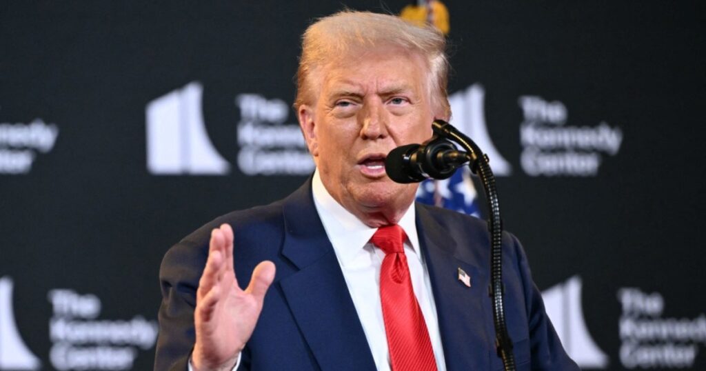 Afp 20250813 69gb8ry v1 midres presidentdonaldtrumpmakesanannouncementatthekenn 1755135677 4c5a.jpeg