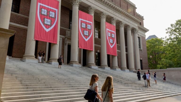 Deal between Harvard and Trump administration not imminent, according to reports Https assets.bwbx .io images users i4ykw4lyfago ipby4kmgnizs v1 pifq5t3pjf0qzs8rf9ljswaq 1x 1 689.jpeg