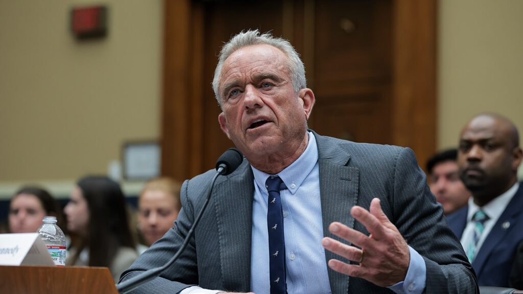Robert f kennedy jr testifying.jpg