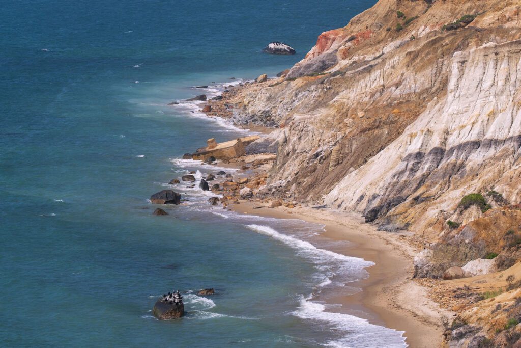 The Vineyard Gazette – Martha’s Vineyard News Tj gayhead cliffs jul012025 1a copy.jpg