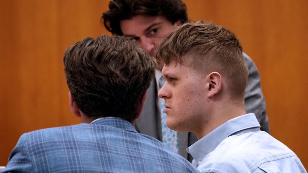 Milwaukee man gets life in prison for killing and dismembering a woman on first date Wirestory f466df4e05a5af24d4b57cc575812eb3 16x9.jpg