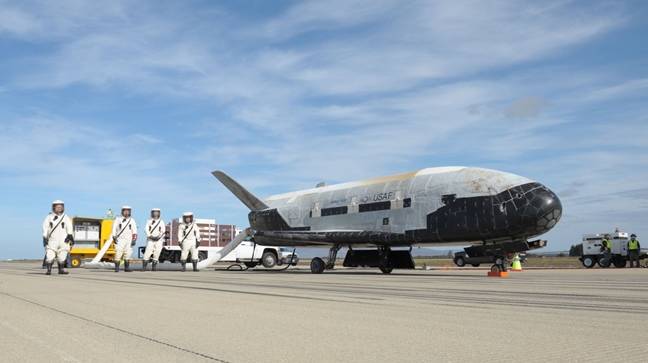 Mysterious X-37B spaceplane flies again, with ‘quantum GPS’ • The Register X37.jpg