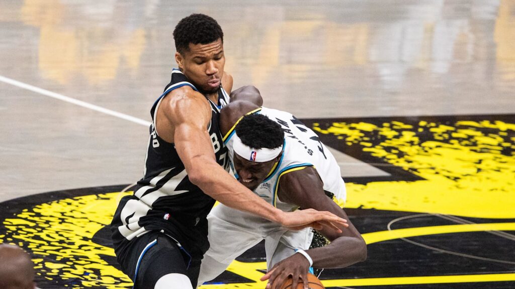 Will Bucks Superstar Giannis Antetokounmpo Finish Career in Milwaukee? Fans Weigh In 01k4fq24mh4cbd2d3c0c.jpg