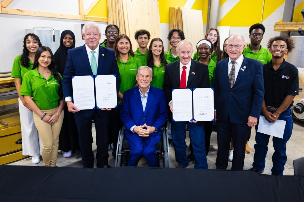 Governor Abbott Signs Laws To Expand Texas’ Career Training Programs | Office of the Texas Governor 1020.jpeg