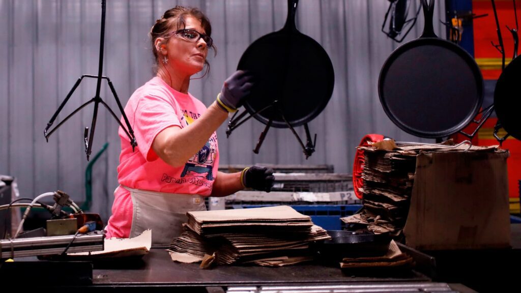 107085927 1657230390946 pan.jpg