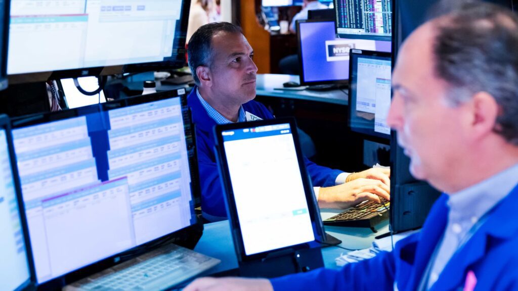 108192475 1756479438074 traders photo 20250828 kk 012.jpg