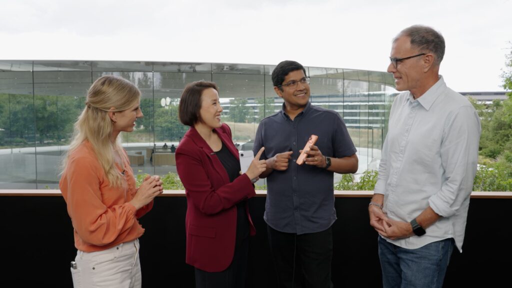 108201469 1758309950820 apple chips interviews 3.jpg