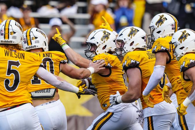 Pokes Insider: Taking care of business 1757375603 fit.jpeg