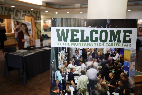 25th annual Montana Tech Career Fair kicks off Sept. 25 – Montana Tech 1q9a0377.jpg